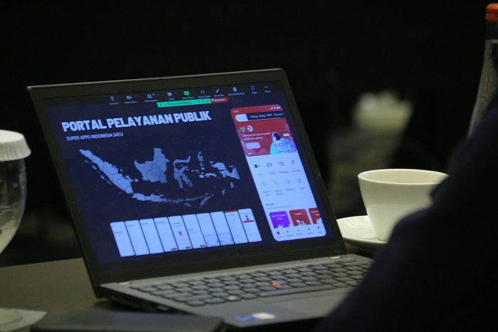 Suasana FGD Inventarisasi Pelayanan Publik Berbasis Elektronik dan Pemetaan Layanan Tematik Transportasi secara daring di Jakarta. (Dok. Menpan.go.id) 