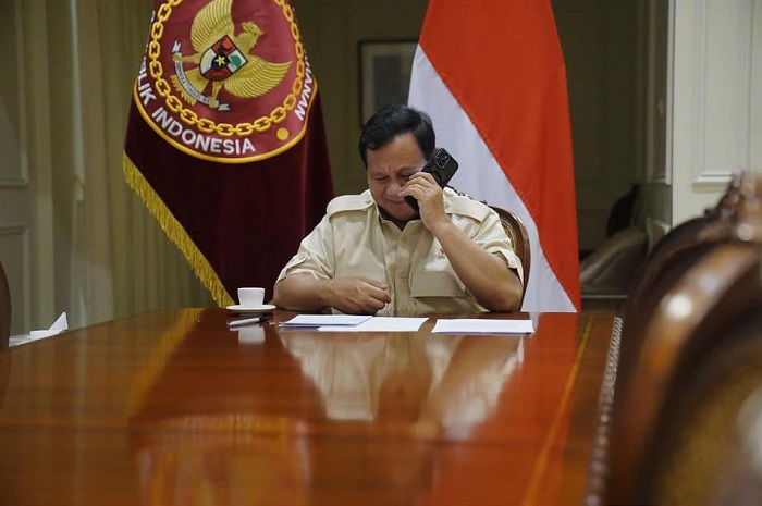Calon presiden nomor urut 2 Prabowo Subianto Terima Ucapan Selamat dari Presiden Prancis Emmanuel Macron via Telepon.(Facebook.com/@Prabowo)
