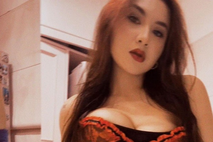Audrey Davis, Putri Vokalis David Naif. (Instagram.com@anastasia.label)