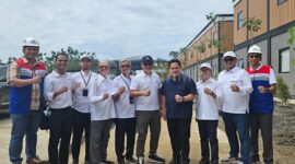 Menteri BUMN, Erick Thohir meninjau kesiapan BUMN dalam pembangunan sarana dan fasilitas (Sarfas) energi di Ibu Kota Nusantara (IKN). Pertamina Boyong 96 Penghargaan di ISRA Award 2024. (Dok. Pertamina.com)