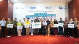 Memaknai Hari Pahlawan tahun 2024, BRI Peduli menyalurkan Dana Bantuan Pendidikan (Beasiswa) bagi 180 anak dari TNI dan Polri. (Dok. BRI)