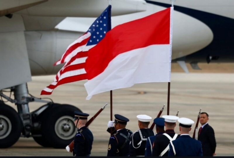 Bendera negara Amerika Serikat dan Indonesia. (Instagram.com/@prabowo)